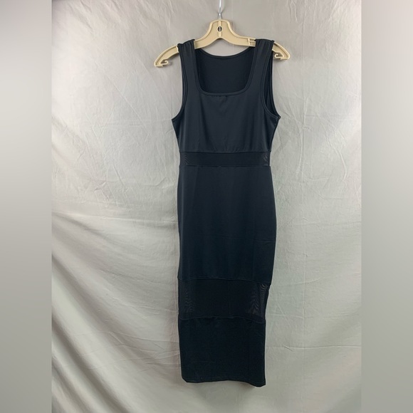 Black Bodycon Mesh Split Back Dress - Picture 6 of 9